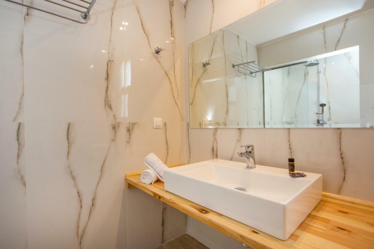 Avi Suites 2 Faliraki Exteriör bild
